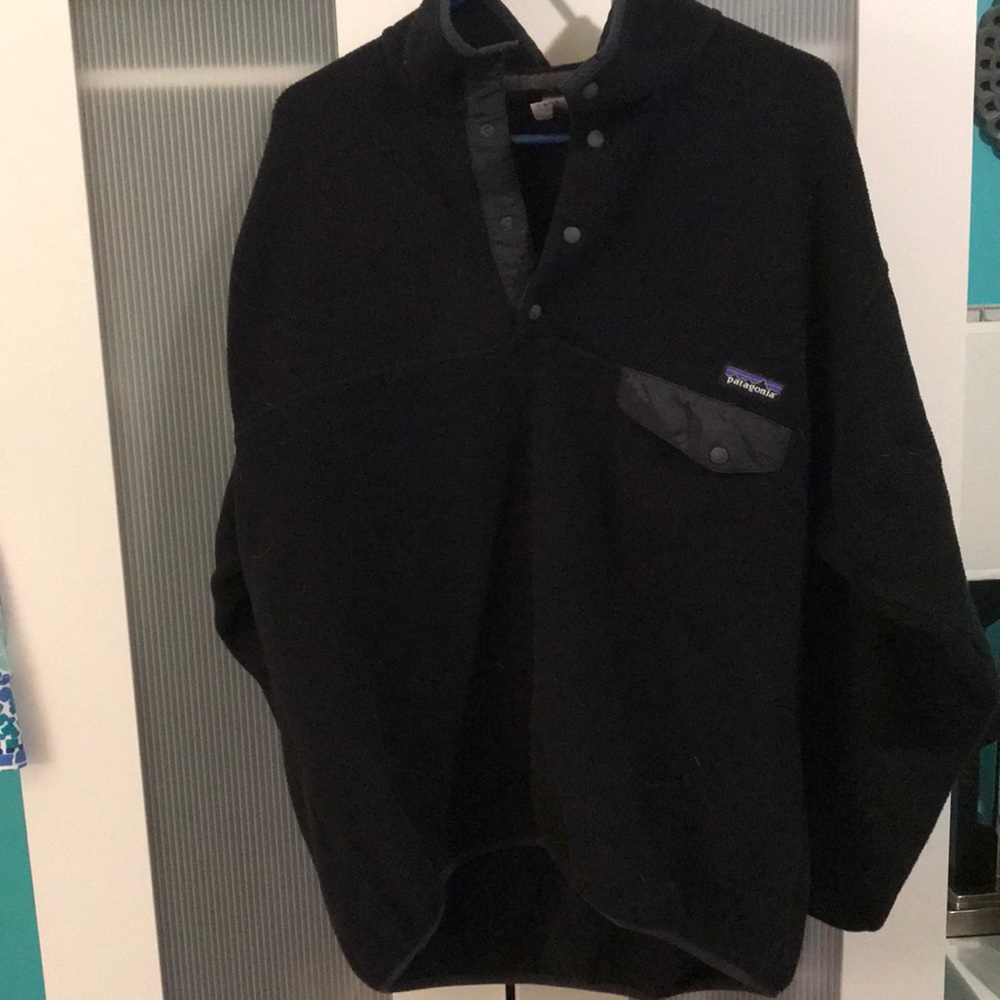 Black Patagonia synchilla